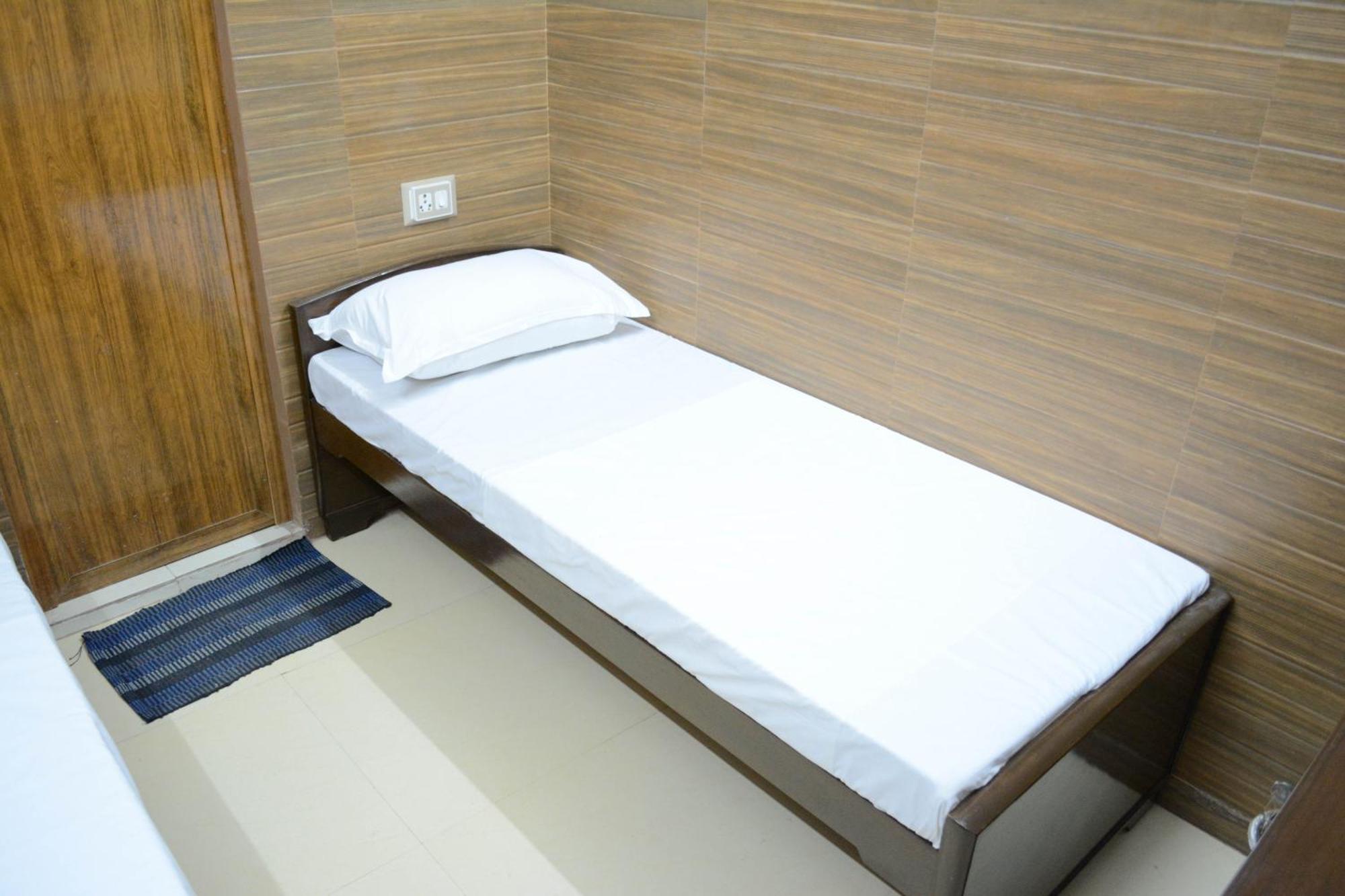 Al Noor Mansion Hotel Csennai Kültér fotó